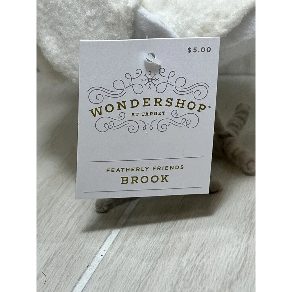 Wondershop‎ Featherly Friends Brook Bird Figure White Hat  2023 Xmas